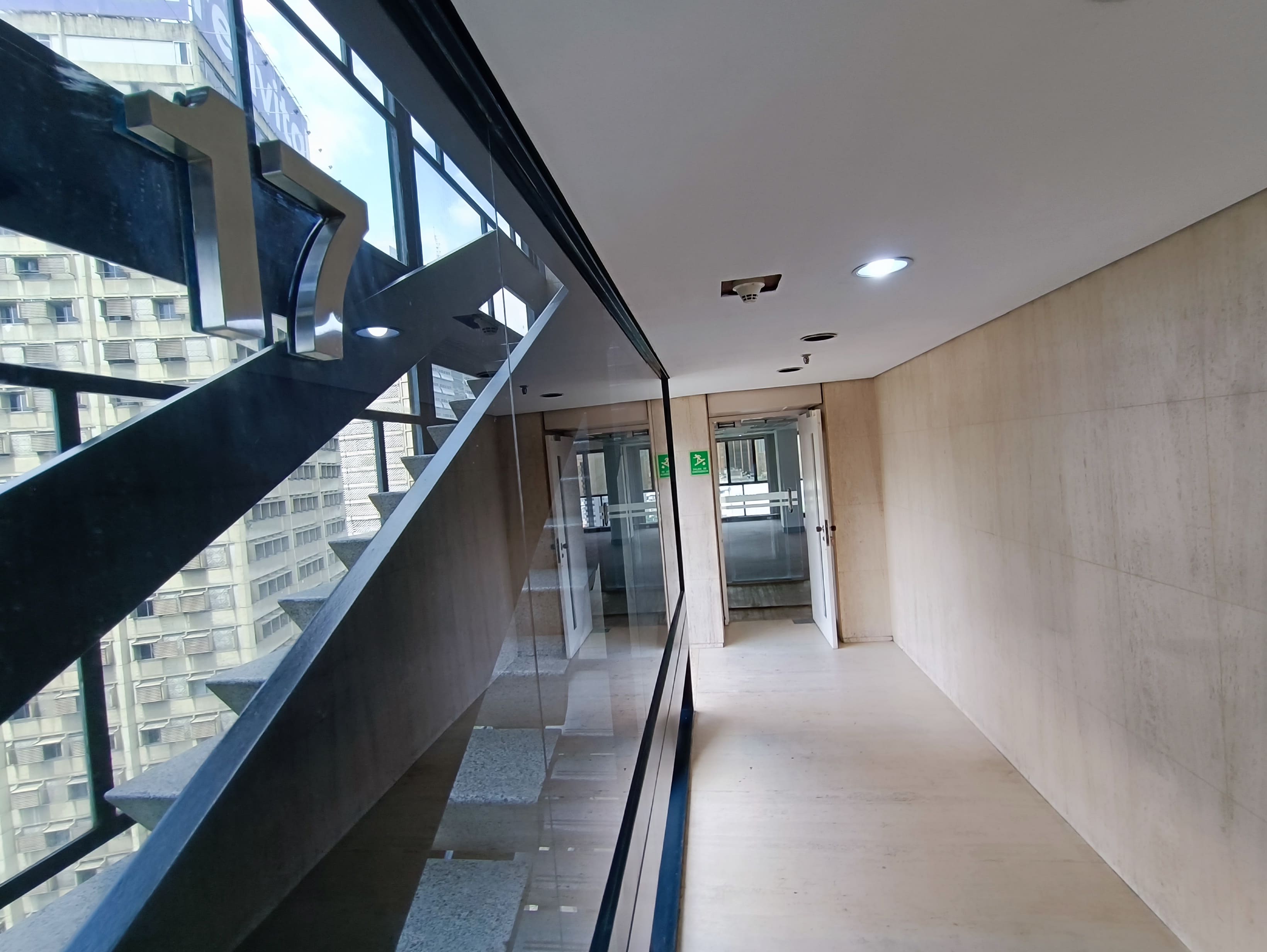 Entrada Piso 17